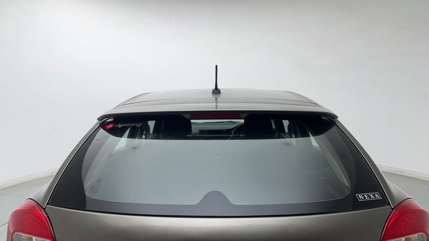 Used 2021 Maruti Suzuki Baleno Sigma Petrol Manual exterior BACK WINDSHIELD VIEW