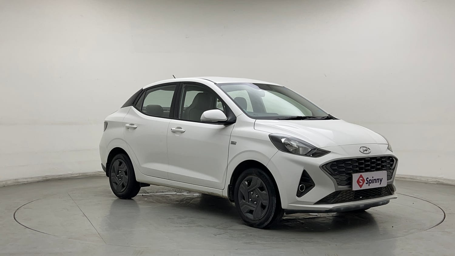 Used 2021 Hyundai Aura S 1.2 AMT Petrol Petrol Automatic exterior RIGHT FRONT CORNER VIEW