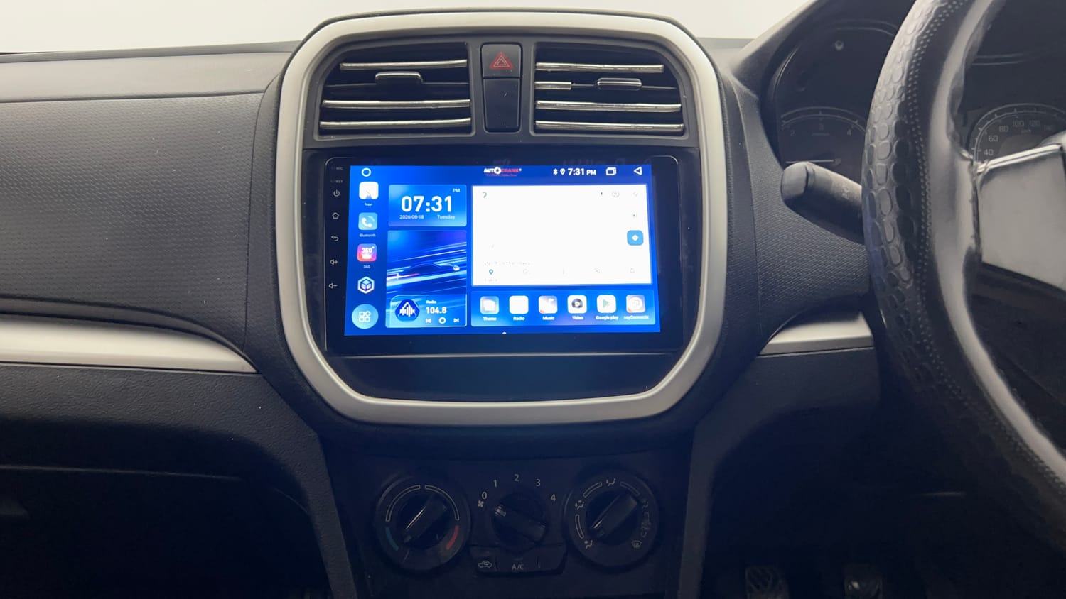 Used 2019 Maruti Suzuki Vitara Brezza [2016-2020] LDi Diesel Manual interior MUSIC SYSTEM & AC CONTROL VIEW