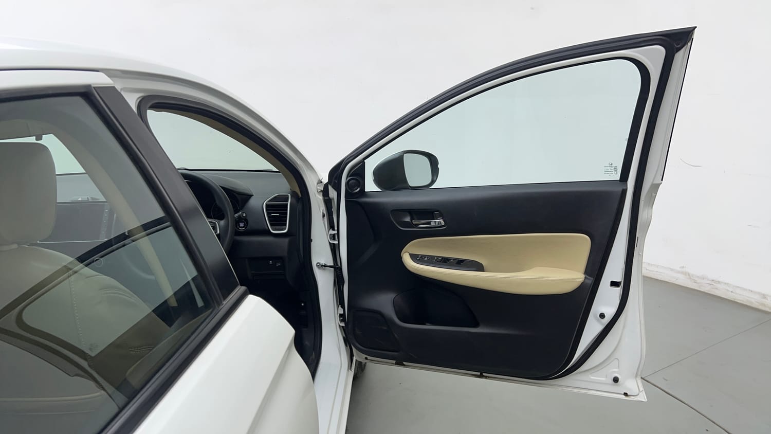 Used 2024 Honda City VX Petrol MT Petrol Manual interior RIGHT FRONT DOOR OPEN VIEW