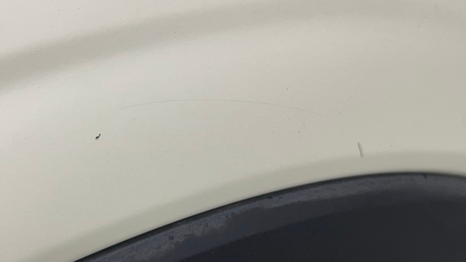 Used 2022 Mahindra XUV 300 W8 (O) 1.2 Petrol AMT Petrol Automatic dents MINOR SCRATCH