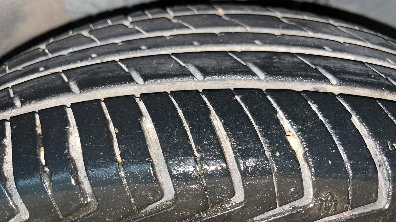 Used 2018 Renault Kwid RXL Petrol Manual tyres RIGHT FRONT TYRE TREAD VIEW