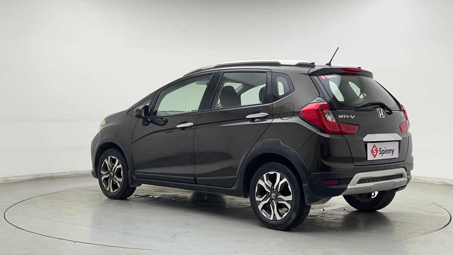 Used 2018 Honda WR-V VX MT Petrol Petrol Manual exterior LEFT REAR CORNER VIEW