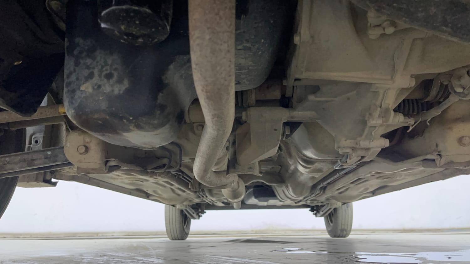 Used 2021 Maruti Suzuki Alto 800 LXi Petrol Manual extra FRONT LEFT UNDERBODY VIEW