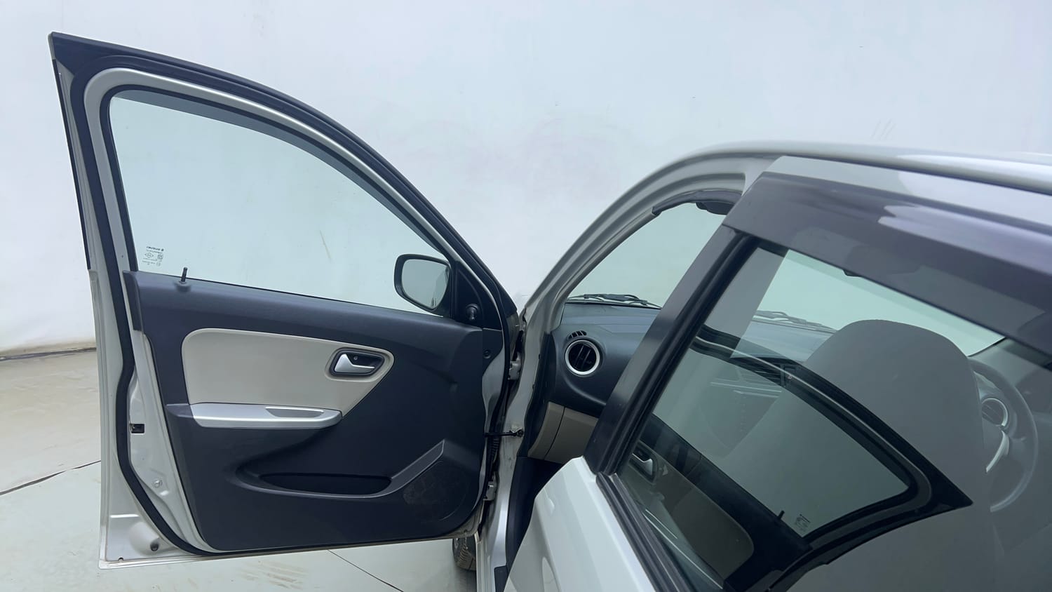 Used 2018 Maruti Suzuki Alto K10 VXi Petrol Manual interior LEFT FRONT DOOR OPEN VIEW