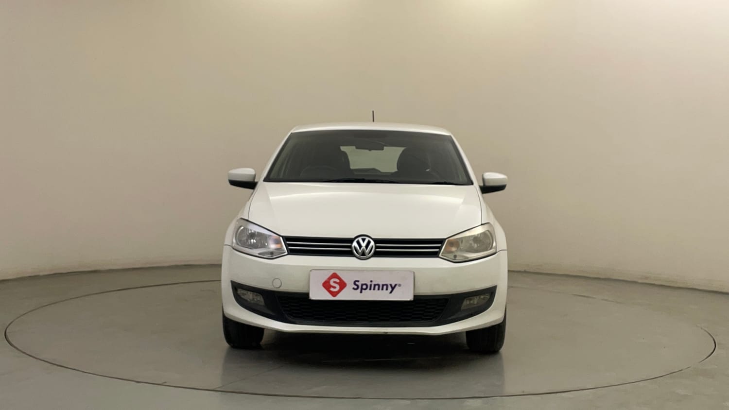 Used 2014 Volkswagen Polo Comfortline 1.2L (D) Diesel Manual exterior FRONT VIEW