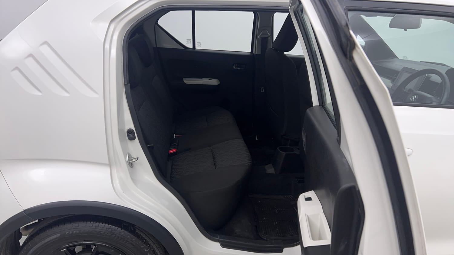 Used 2022 Maruti Suzuki Ignis Zeta 1.2 AMT Petrol Automatic interior RIGHT SIDE REAR DOOR CABIN VIEW