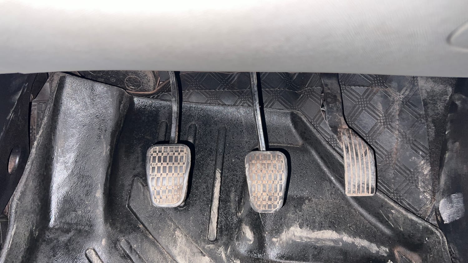 Used 2023 Tata Altroz XZ Diesel Diesel Manual interior PEDALS VIEW