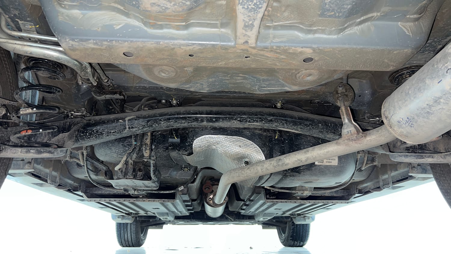 Used 2025 Maruti Suzuki Grand Vitara Delta Smart Hybrid Petrol Manual extra REAR UNDERBODY VIEW (TAKEN FROM REAR)