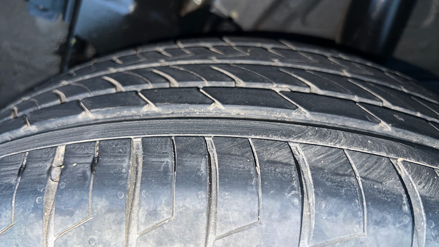 Used 2025 Hyundai Venue S (O) 1.2 Petrol Petrol Manual tyres LEFT REAR TYRE TREAD VIEW