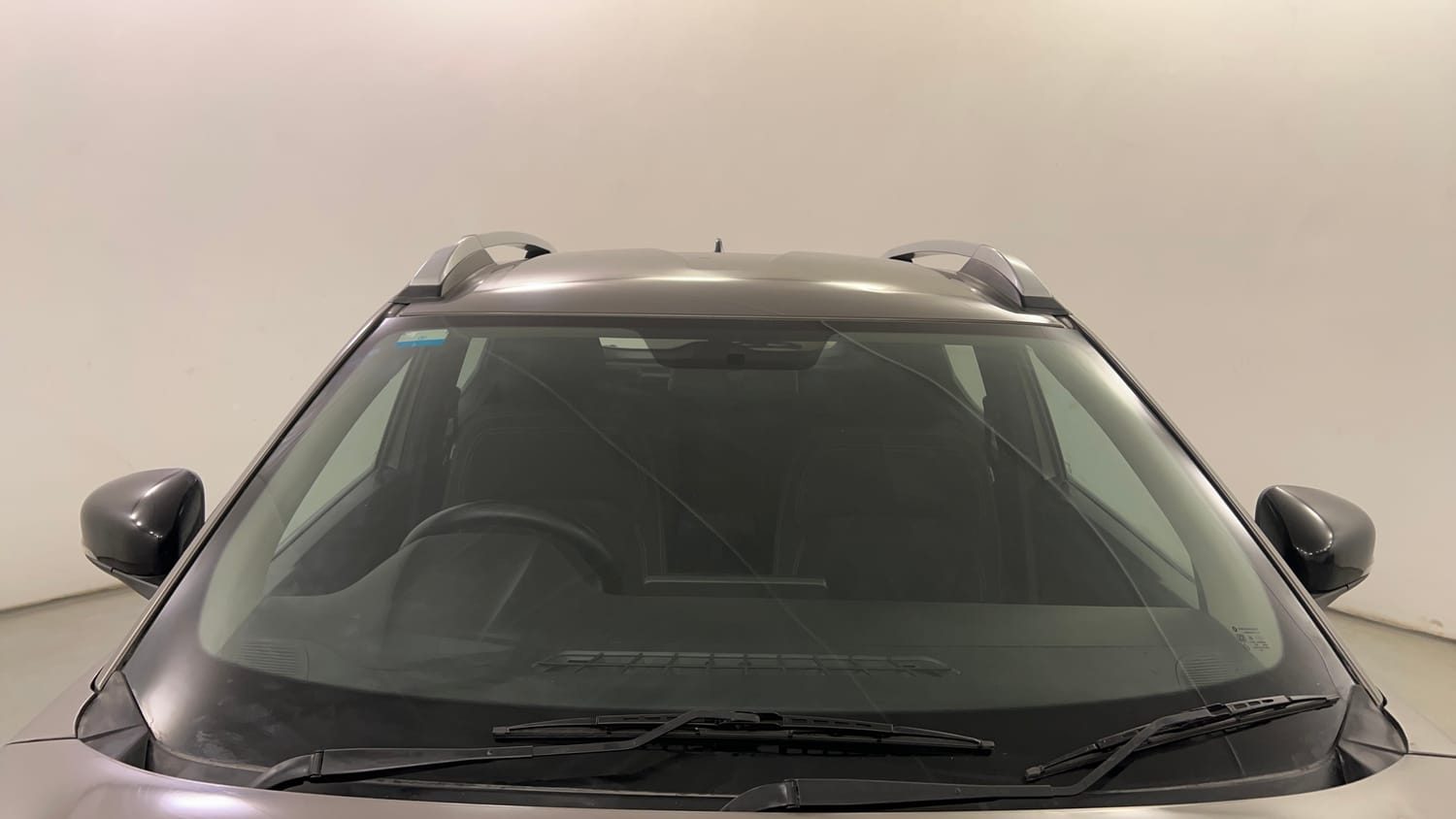 Used 2021 Renault Kiger RXT AMT Petrol Automatic exterior FRONT WINDSHIELD VIEW