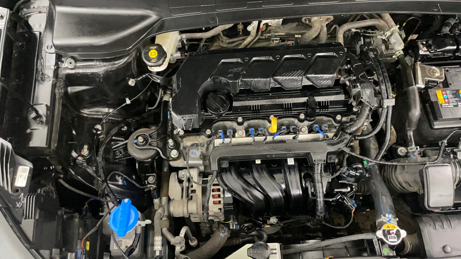 Used 2024 Hyundai Creta 1.5 MPi Petrol MT EX Petrol Manual engine ENGINE RIGHT SIDE VIEW
