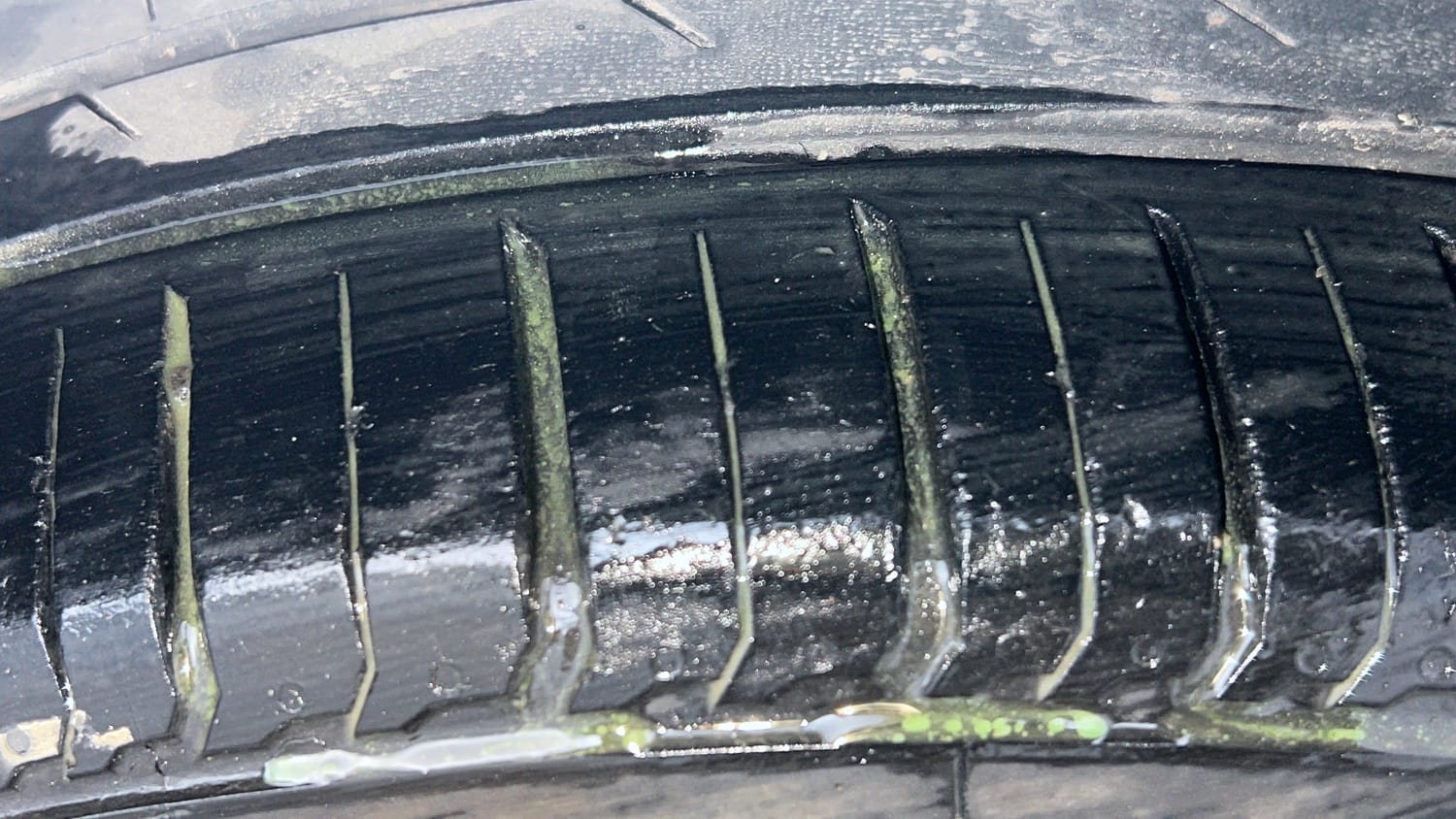 Used 2019 Hyundai Elite i20 Sportz 1.2 Petrol Manual tyres RIGHT FRONT TYRE TREAD VIEW