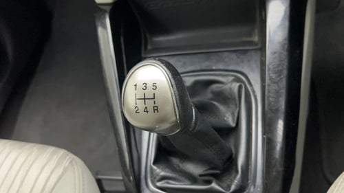Used 2015 Ford EcoSport Titanium 1.5 Ti-VCT Petrol Manual interior GEAR  KNOB VIEW