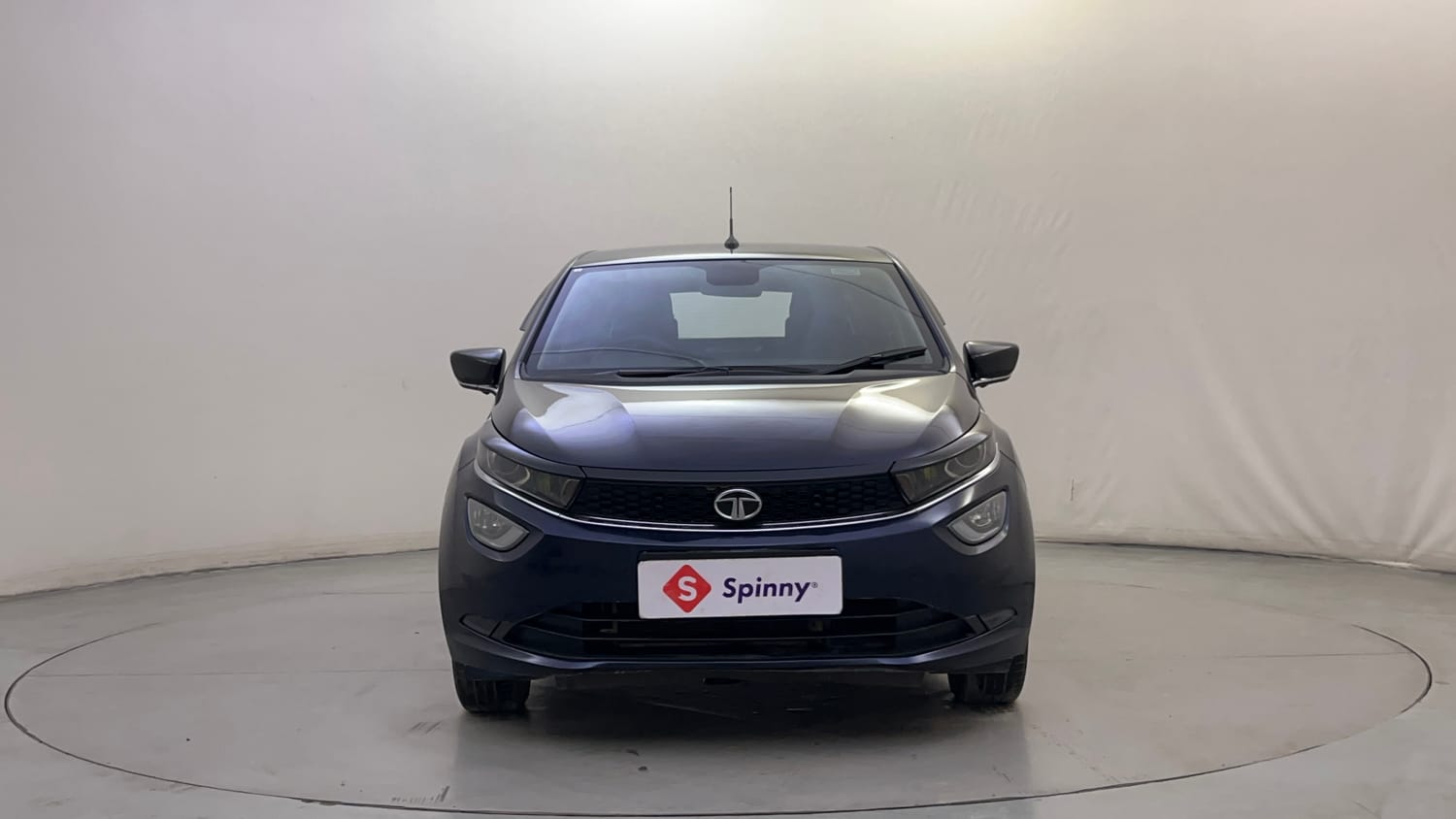 Used 2023 Tata Altroz XZ Diesel Diesel Manual exterior FRONT VIEW