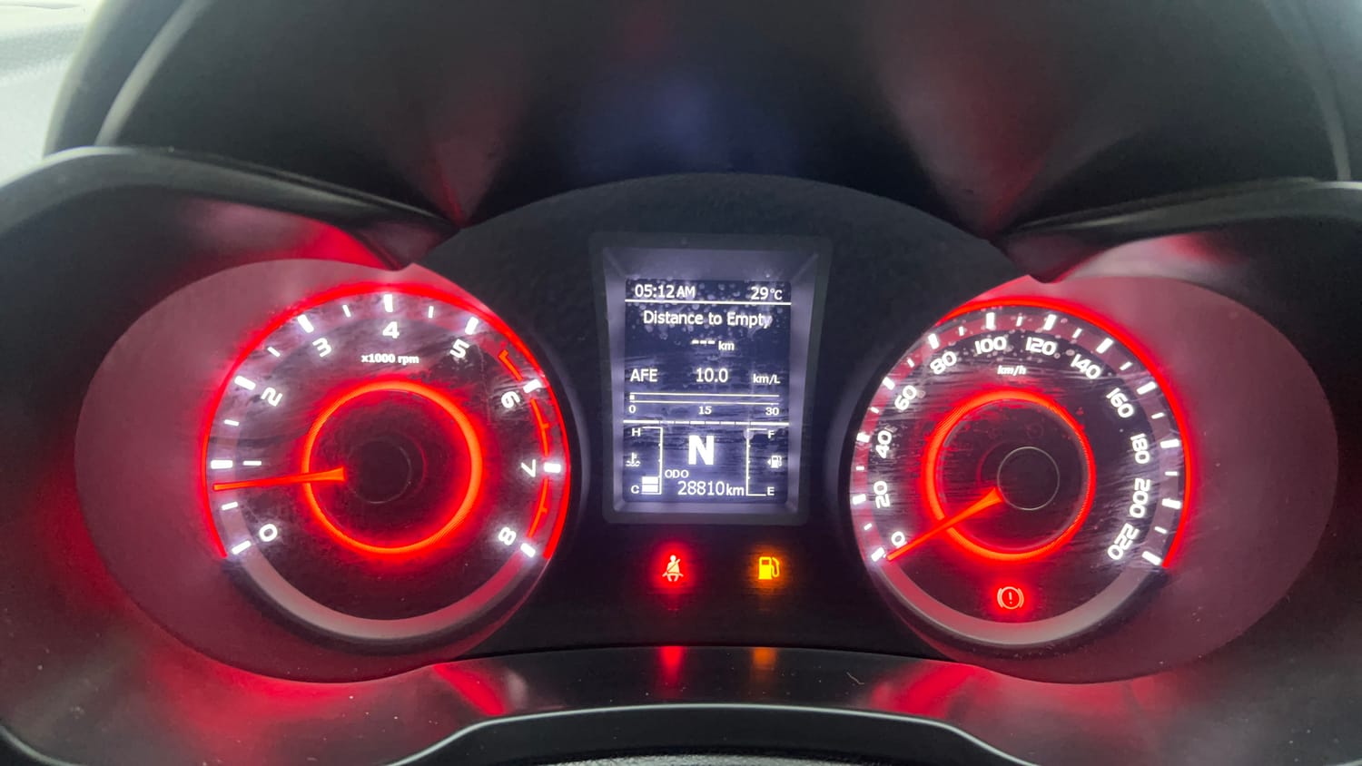 Used 2022 Mahindra XUV 300 W8 (O) 1.2 Petrol AMT Petrol Automatic interior CLUSTERMETER VIEW