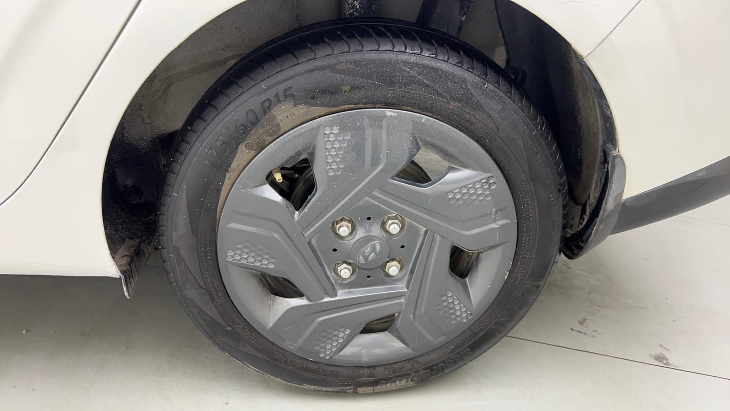 Used 2021 Hyundai Aura S 1.2 AMT Petrol Petrol Automatic tyres LEFT REAR TYRE RIM VIEW