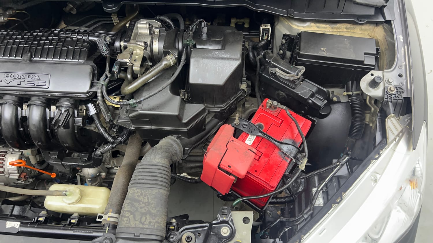Used 2016 Honda City VX Petrol Manual engine ENGINE LEFT SIDE VIEW