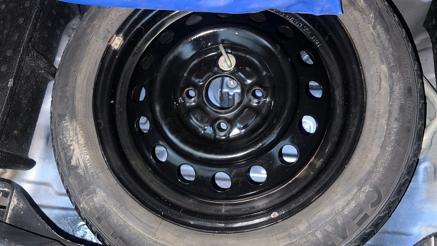 Used 2018 Maruti Suzuki Wagon R VXI Petrol Manual tyres SPARE TYRE VIEW