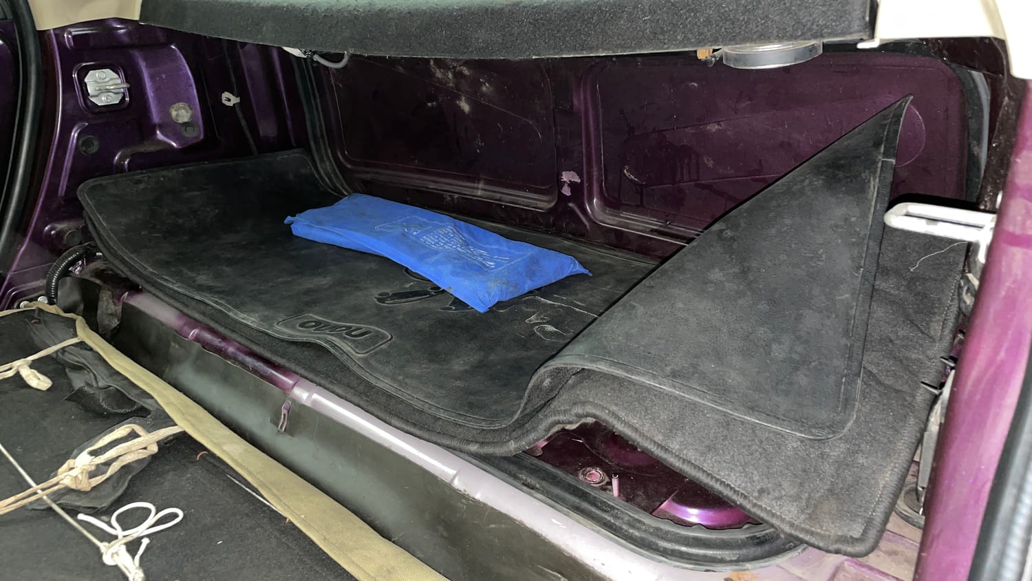 Used 2015 Tata Nano Twist XT Petrol Manual interior DICKY INSIDE VIEW