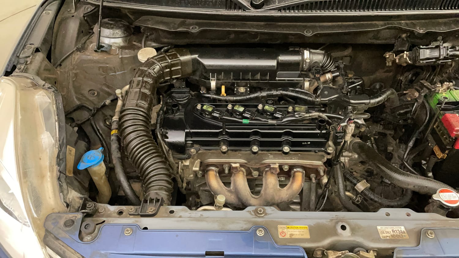 Used 2018 Maruti Suzuki Baleno Zeta 1.2 AT Petrol Automatic engine ENGINE RIGHT SIDE VIEW