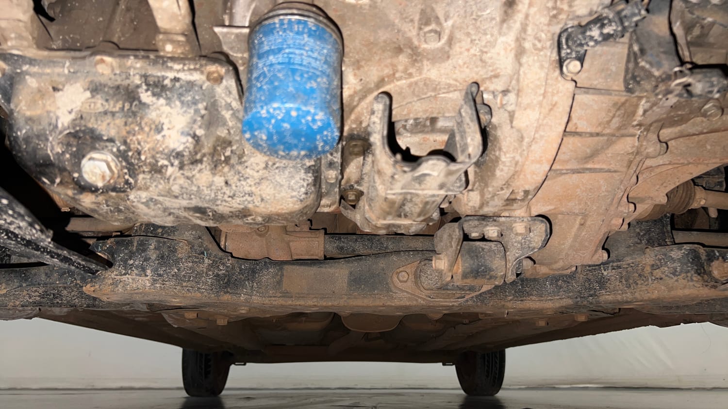 Used 2016 Hyundai Grand i10 Sportz 1.2 Kappa VTVT Petrol Manual extra FRONT LEFT UNDERBODY VIEW