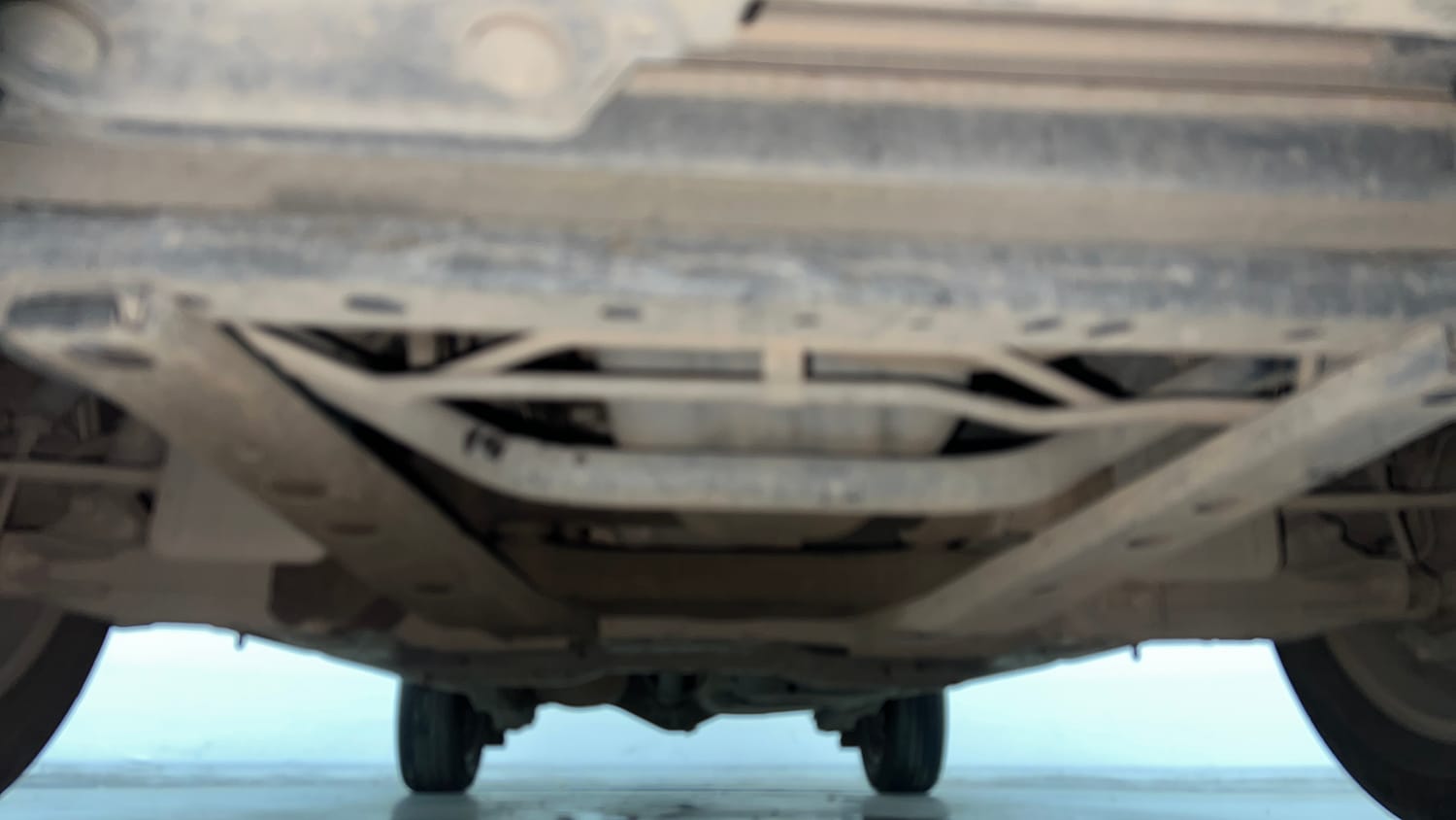 Used 2022 Toyota Innova Crysta GX 2.7 AT 7 STR Petrol Automatic extra FRONT LEFT UNDERBODY VIEW