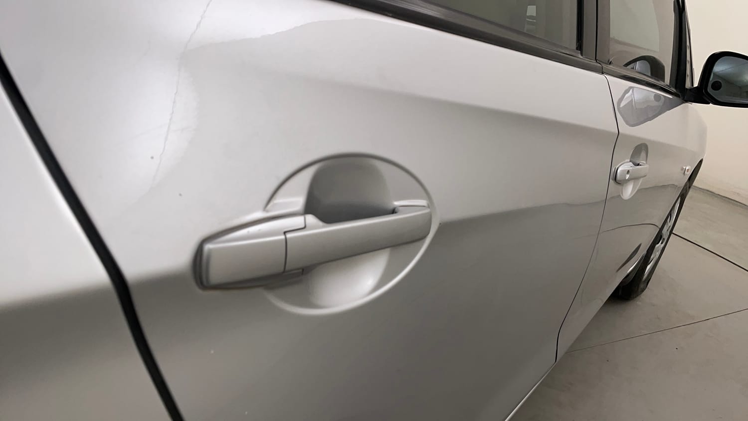 Used 2014 Honda Amaze 1.2 S AT i-VTEC Petrol Automatic dents MINOR DENT