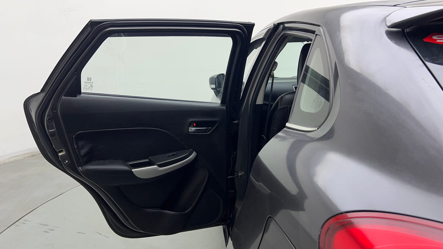 Used 2017 Maruti Suzuki Baleno Delta 1.2 Petrol Manual interior LEFT REAR DOOR OPEN VIEW