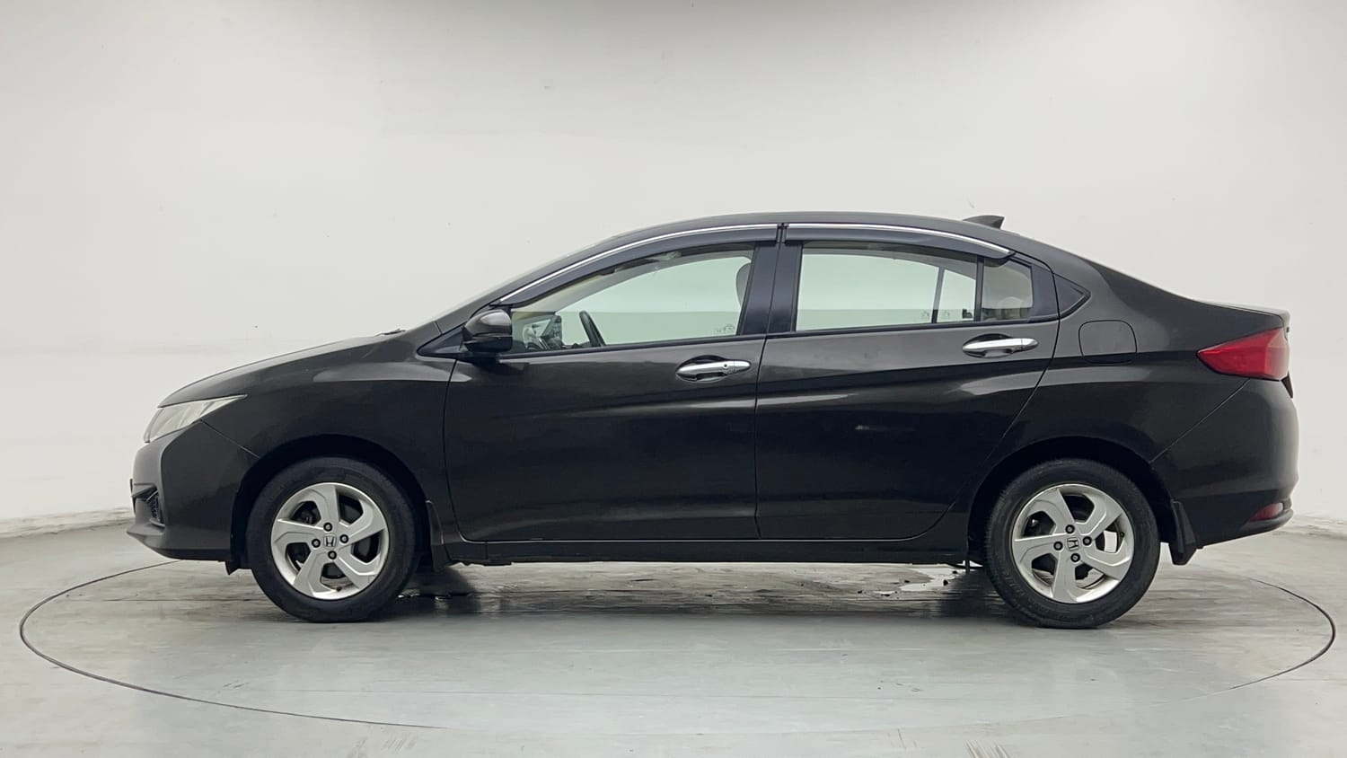 Used 2016 Honda City VX Petrol Manual exterior LEFT SIDE VIEW