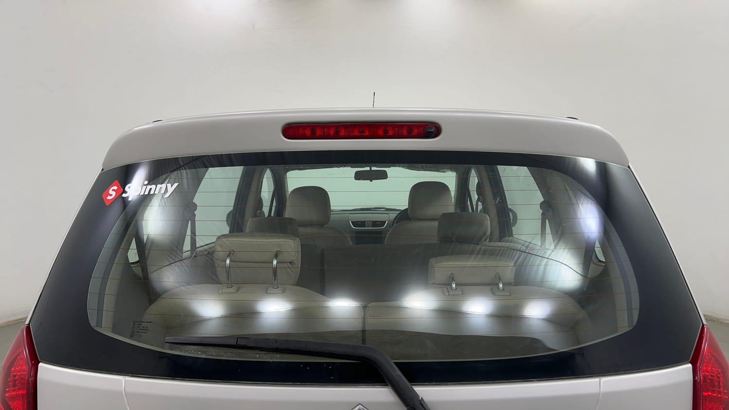 Used 2018 Maruti Suzuki Ertiga ZXI+ Petrol Manual exterior BACK WINDSHIELD VIEW