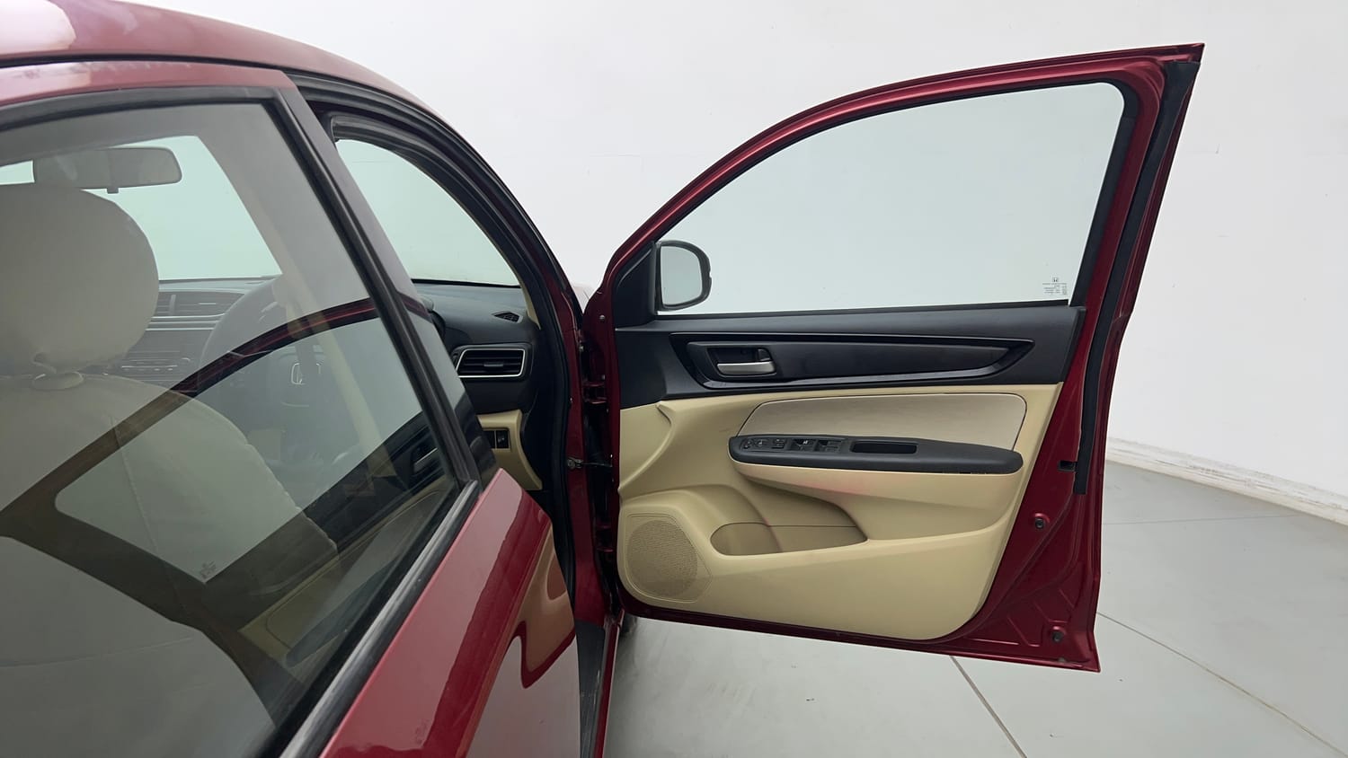 Used 2019 Honda Amaze 1.2 S MT Petrol Petrol Manual interior RIGHT FRONT DOOR OPEN VIEW