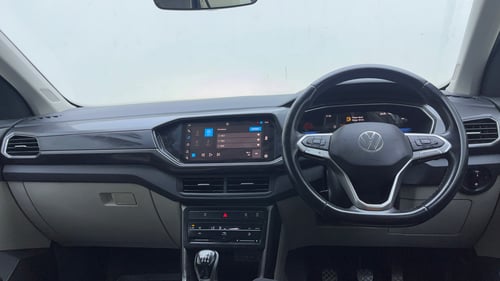 Used 2023 Volkswagen Taigun Topline 1.0 TSI MT Petrol Manual interior DASHBOARD VIEW