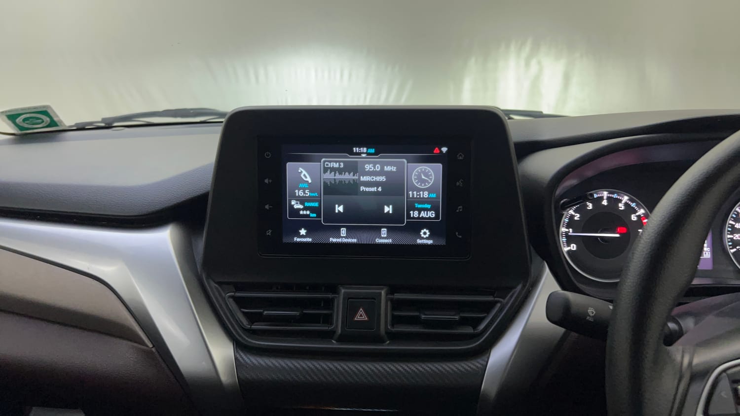 Used 2024 Maruti Suzuki Fronx Delta Plus (O) 1.2L MT Petrol Manual top_features Integrated (in-dash) music system