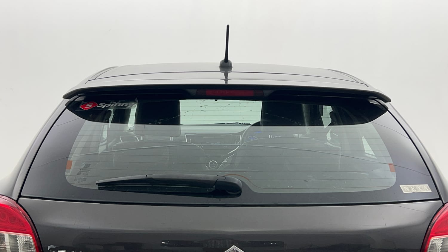 Used 2018 Maruti Suzuki Baleno Delta 1.2 Petrol Manual exterior BACK WINDSHIELD VIEW