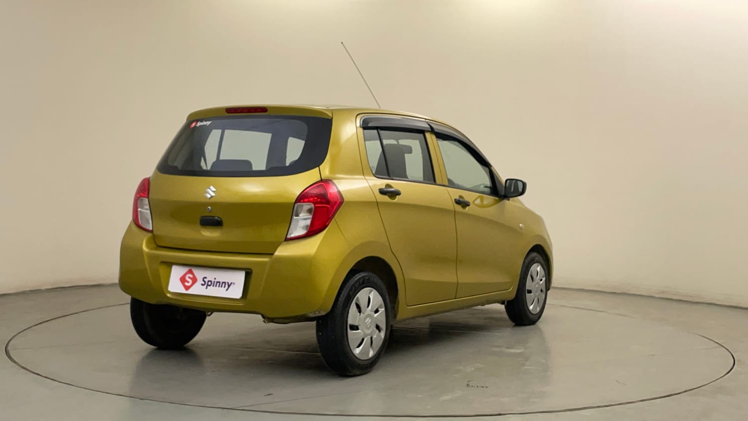Used 2014 Maruti Suzuki Celerio VXi AMT Petrol Automatic exterior RIGHT REAR CORNER VIEW