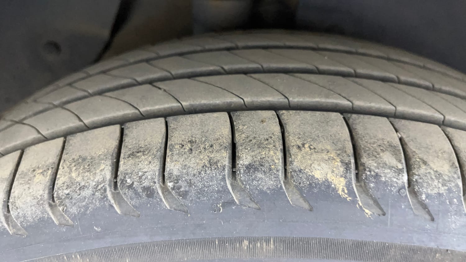 Used 2018 Hyundai Creta SX 1.6 CRDI (O) Diesel Manual tyres RIGHT REAR TYRE TREAD VIEW