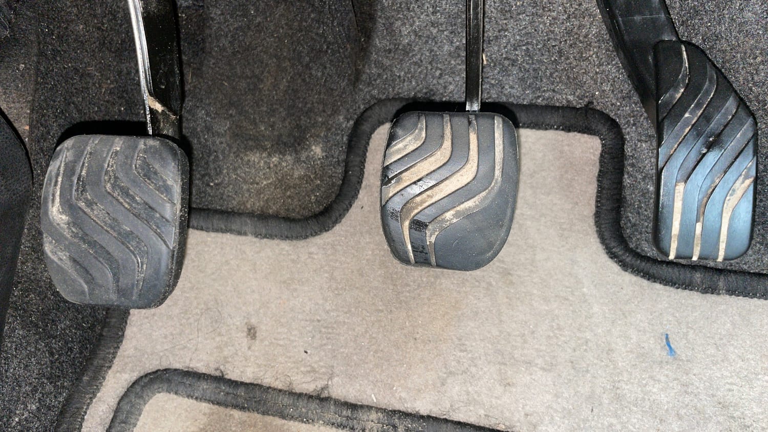 Used 2018 Renault Kwid RXL Petrol Manual interior PEDALS VIEW