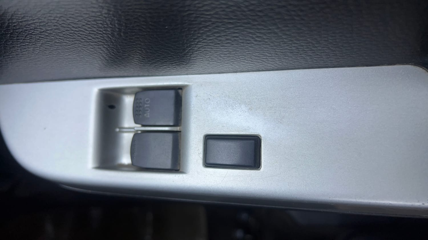 Used 2016 Maruti Suzuki Wagon R LXI CNG Cng Manual top_features Power windows