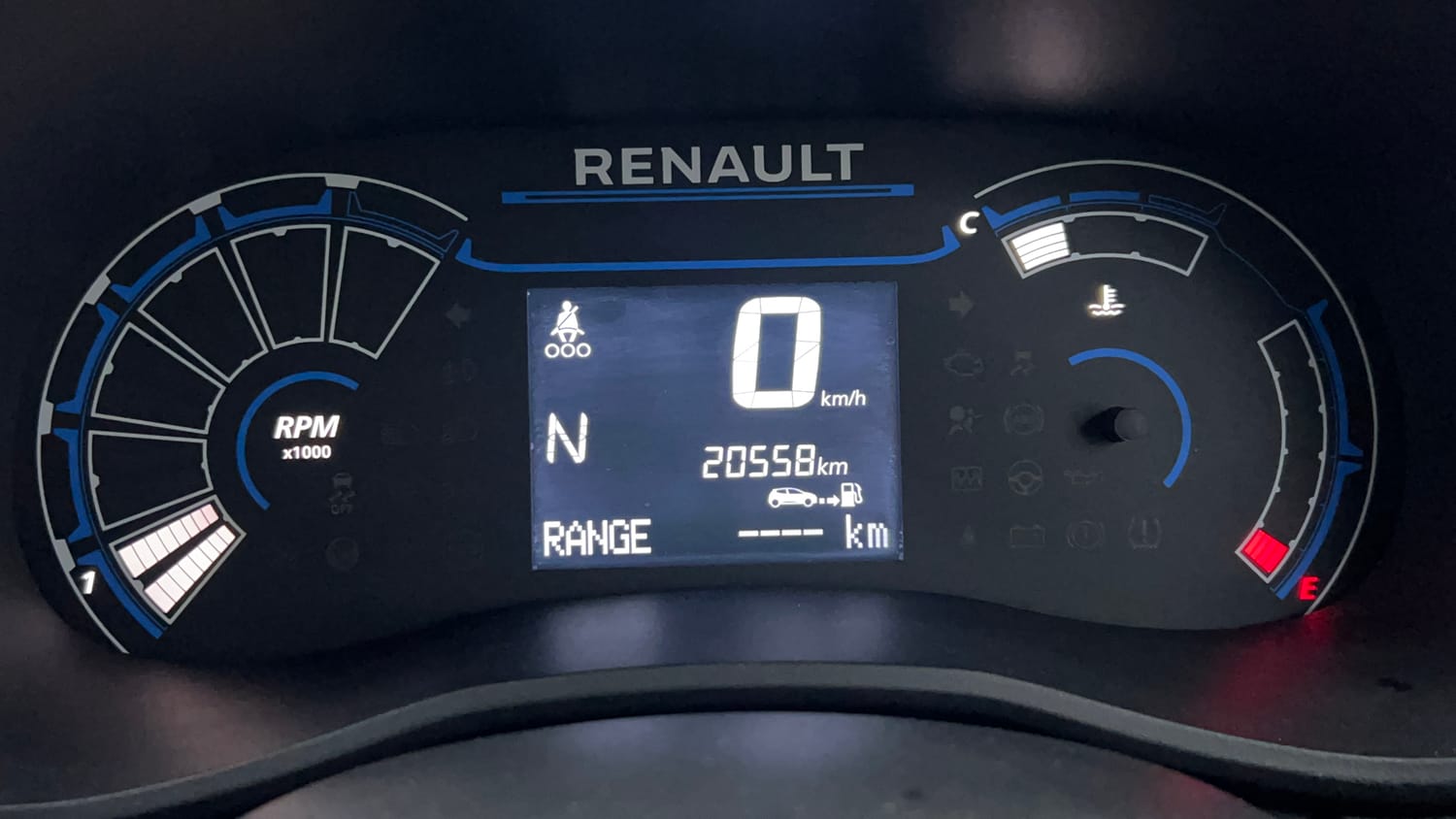 Used 2024 Renault Kwid RXT 1.0 AMT Petrol Automatic interior CLUSTERMETER VIEW