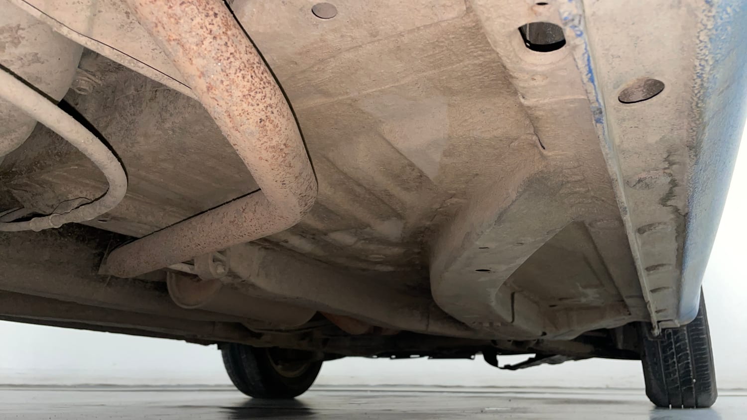 Used 2013 Honda Brio VX MT Petrol Manual extra REAR RIGHT UNDERBODY VIEW