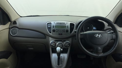 Used 2012 Hyundai i10 Sportz 1.2 AT Kappa2 Petrol Automatic interior DASHBOARD VIEW