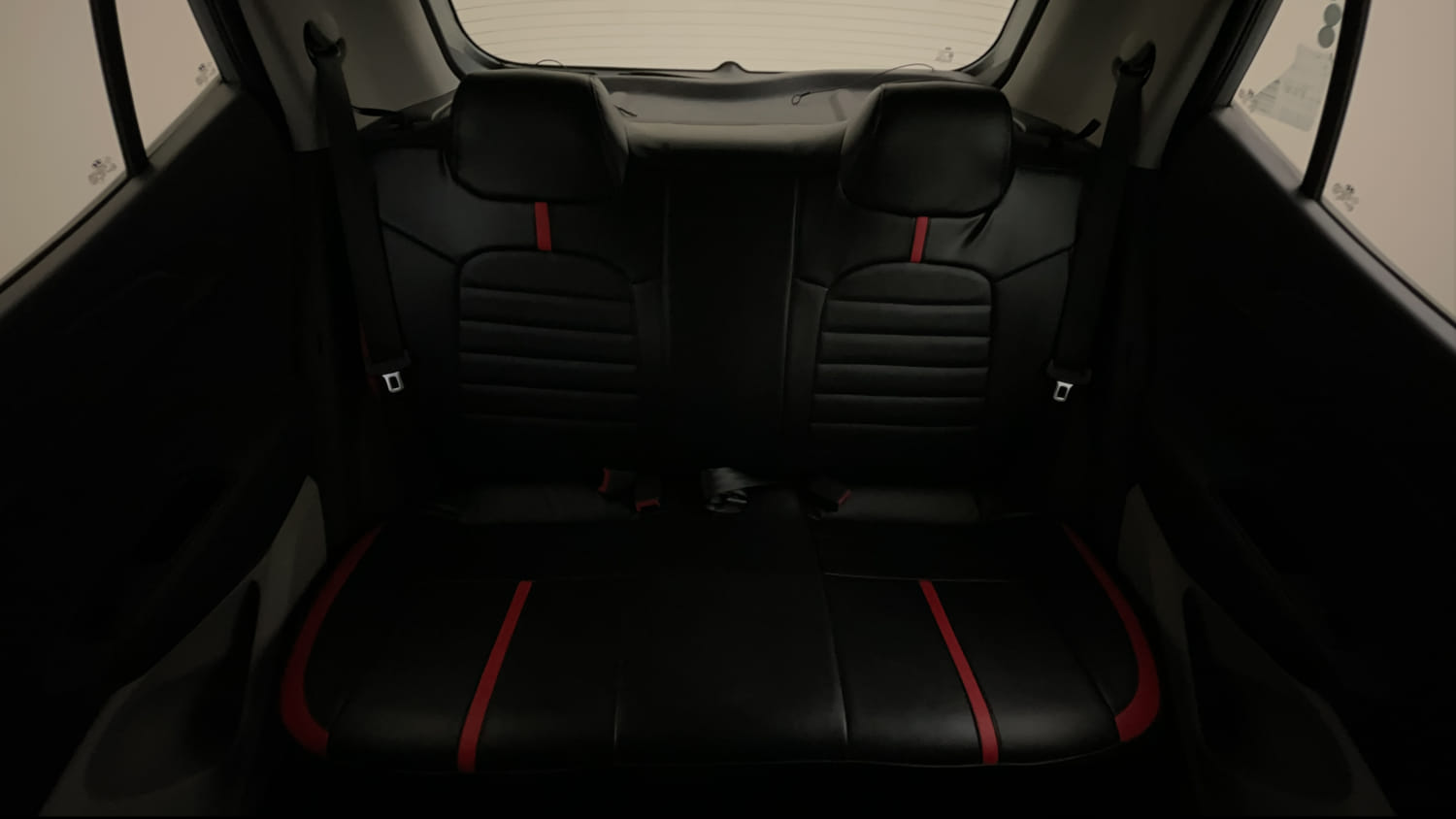 Used 2022 Hyundai Grand i10 Nios Sportz AMT 1.2 Kappa VTVT Petrol Automatic interior REAR SEAT CONDITION VIEW