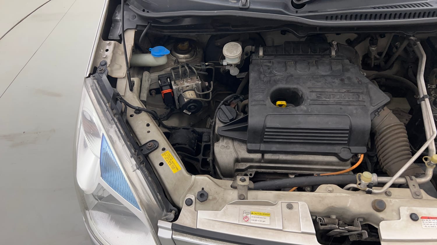 Used 2018 Maruti Suzuki Wagon R 1.0 VXI AMT (O) Petrol Automatic engine ENGINE RIGHT SIDE VIEW