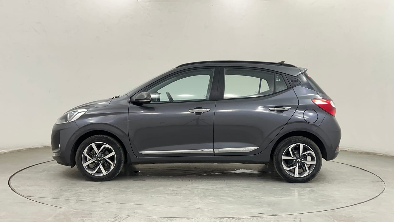 Used 2021 Hyundai Grand i10 Nios Sportz AMT 1.2 Kappa VTVT Petrol Automatic exterior LEFT SIDE VIEW