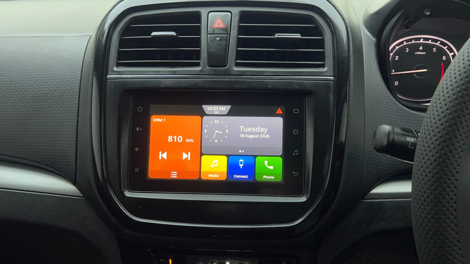 Used 2021 maruti-suzuki Vitara Brezza ZXi Petrol Manual top_features Integrated (in-dash) music system
