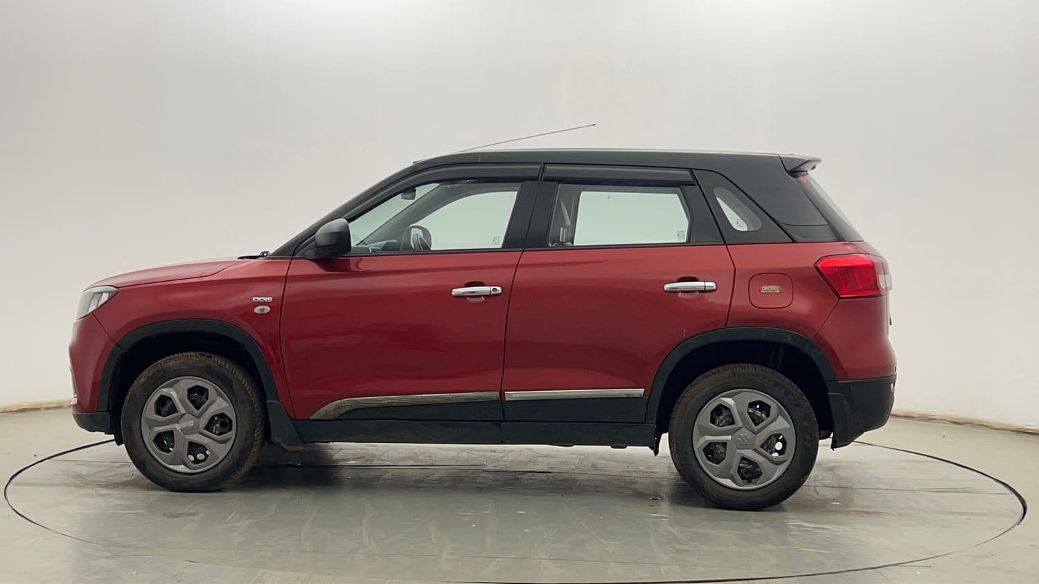 Used 2019 Maruti Suzuki Vitara Brezza [2016-2020] LDi Diesel Manual exterior LEFT SIDE VIEW