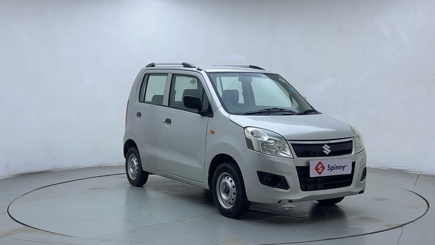 Used 2016 Maruti Suzuki Wagon R LXI CNG Cng Manual exterior RIGHT FRONT CORNER VIEW