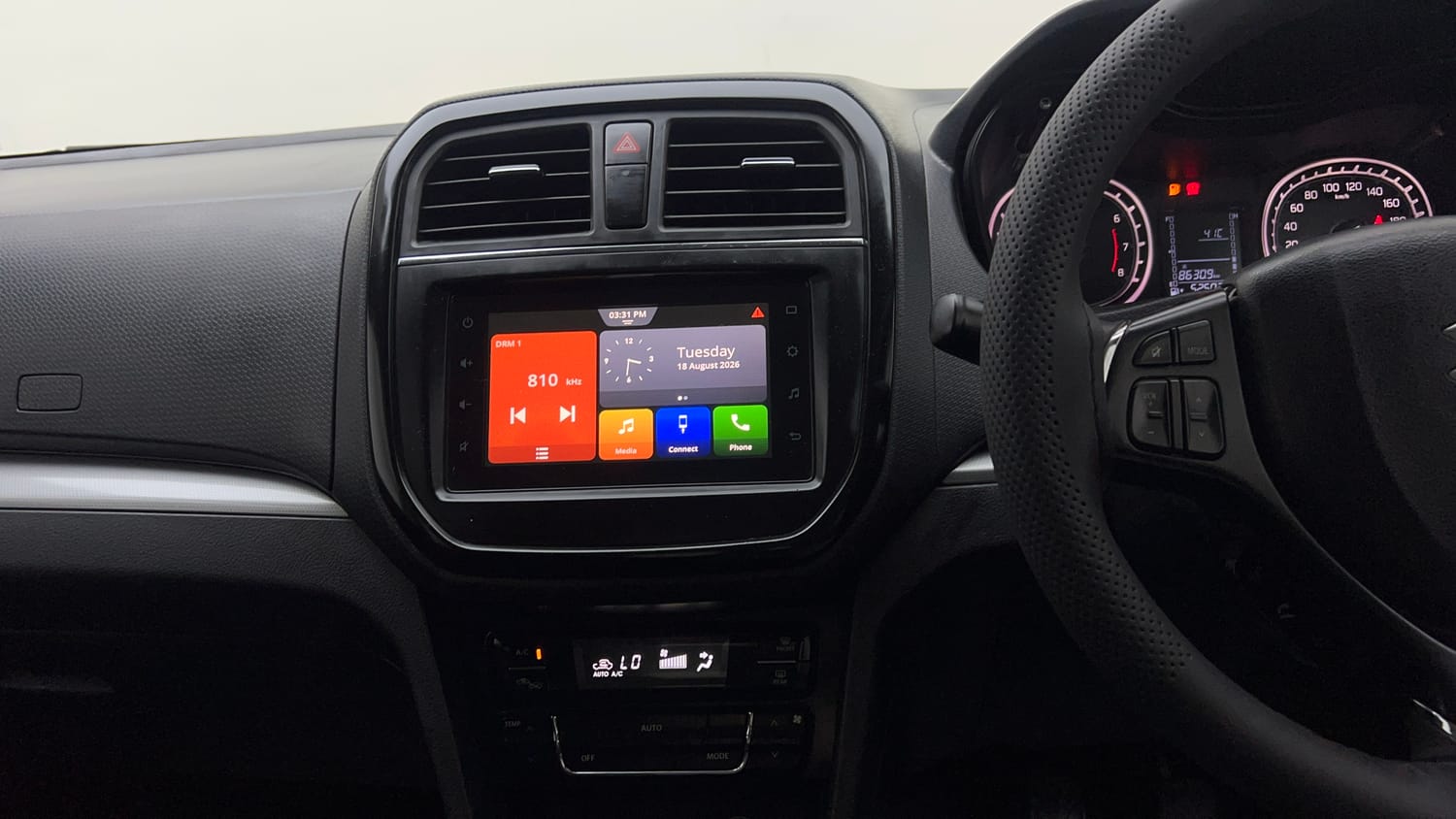 Used 2021 maruti-suzuki Vitara Brezza ZXi Petrol Manual interior MUSIC SYSTEM & AC CONTROL VIEW