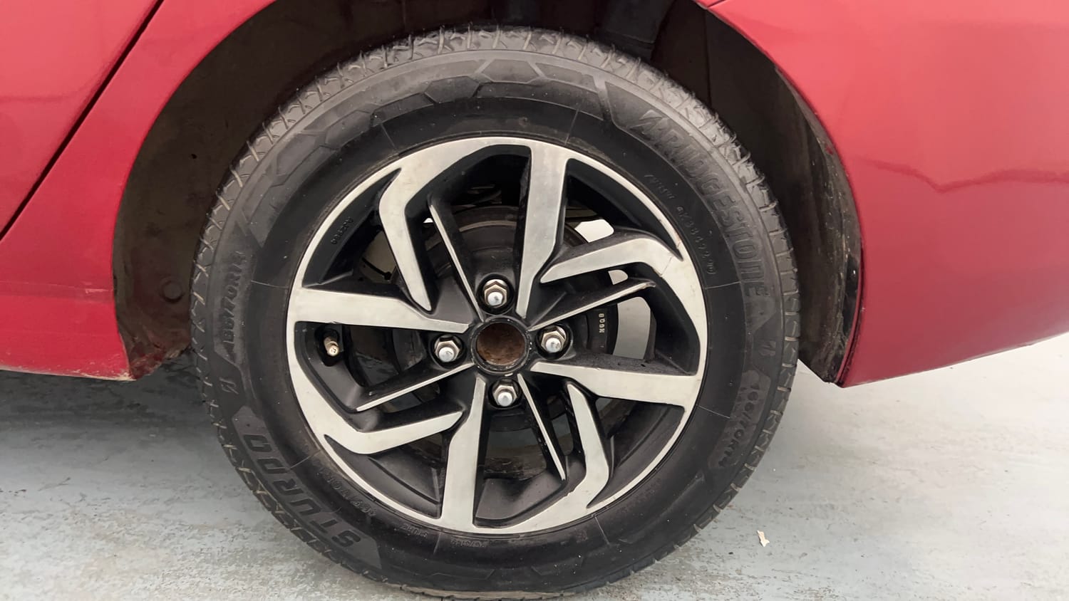 Used 2019 Hyundai Xcent S Petrol Manual tyres LEFT REAR TYRE RIM VIEW